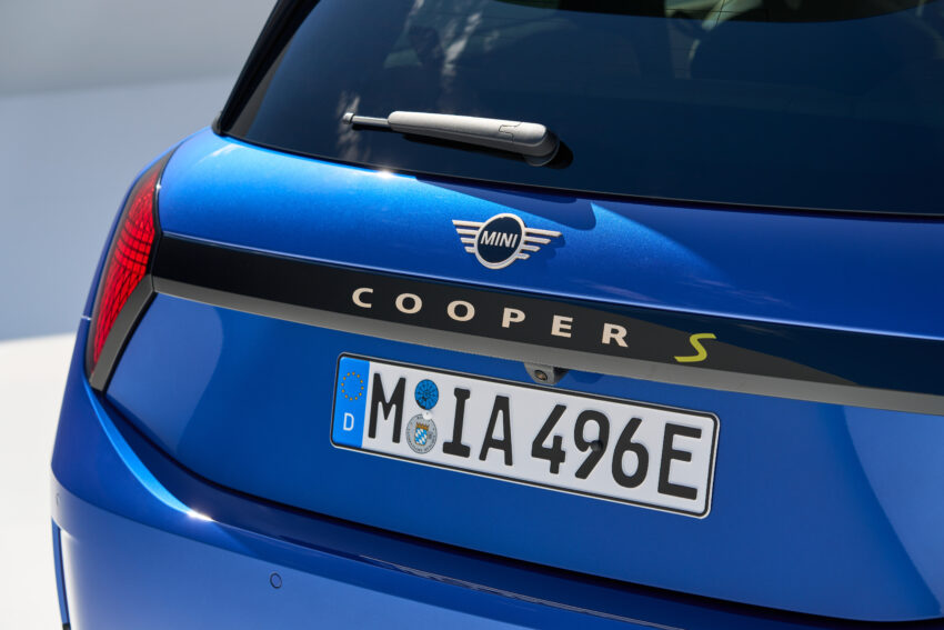 全新第五代 MINI Cooper 首发登场！提供 E，SE 两种纯电动版本；最大输出功率达218 PS马力，402公里续航里程 232310