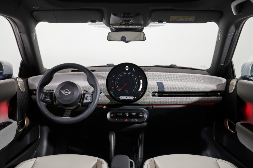 全新第五代 MINI Cooper 首发登场！提供 E，SE 两种纯电动版本；最大输出功率达218 PS马力，402公里续航里程 232271