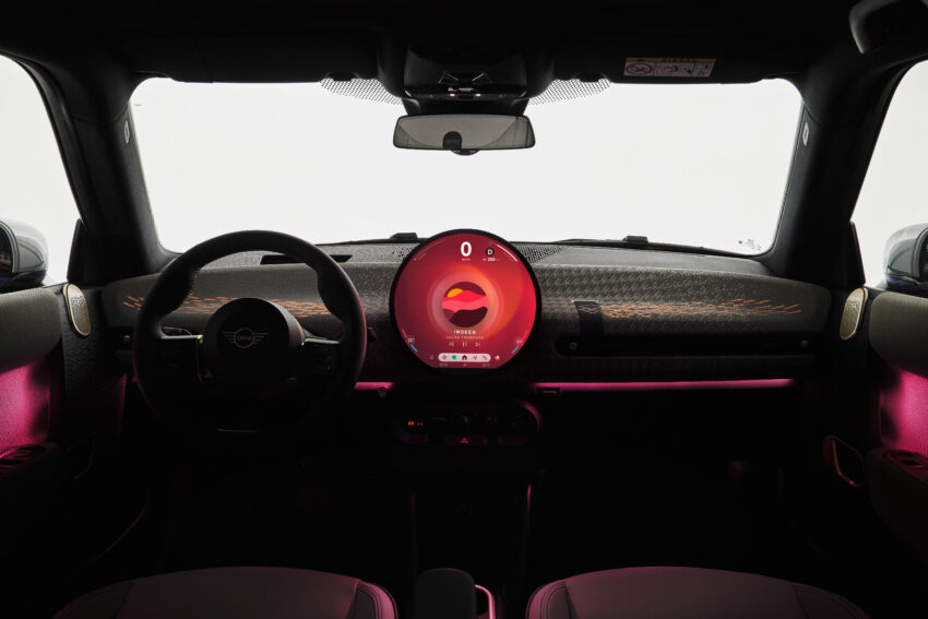 全新第五代 MINI Cooper 首发登场！提供 E，SE 两种纯电动版本；最大输出功率达218 PS马力，402公里续航里程 232276