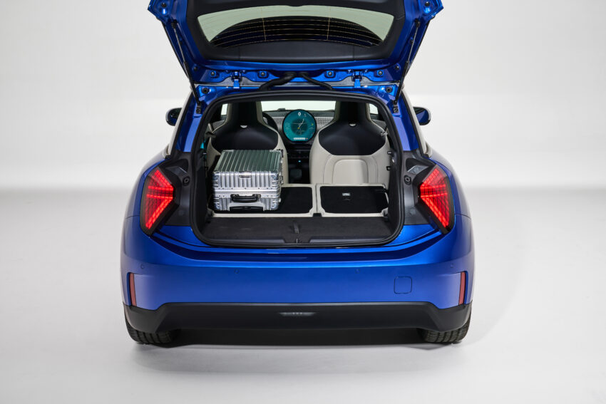 全新第五代 MINI Cooper 首发登场！提供 E，SE 两种纯电动版本；最大输出功率达218 PS马力，402公里续航里程 232225