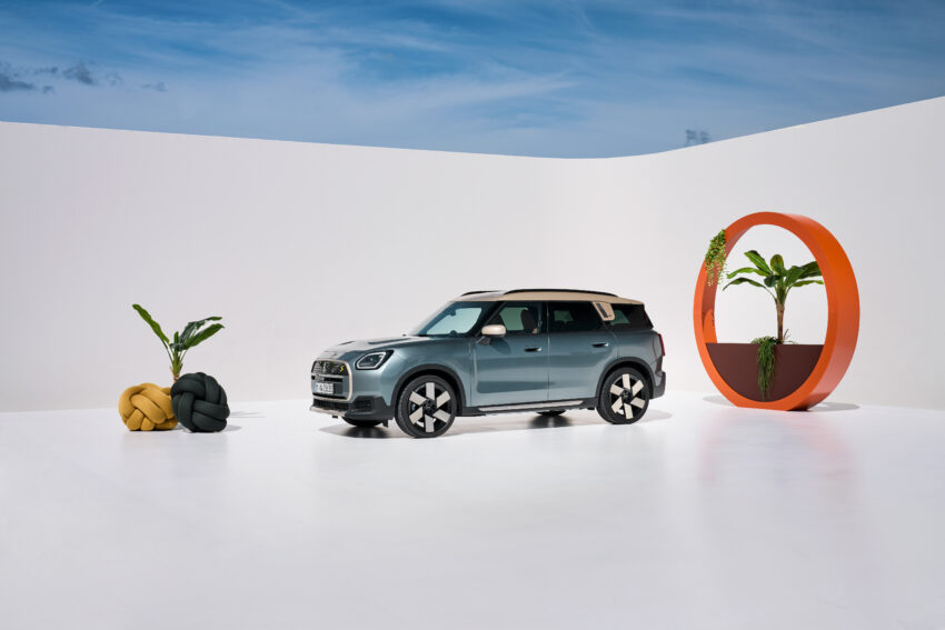 全新三代 MINI Countryman 正式发表！Electric 纯电版同步登场，可选单或双马达，313 hp最大马力，462公里续航 232393