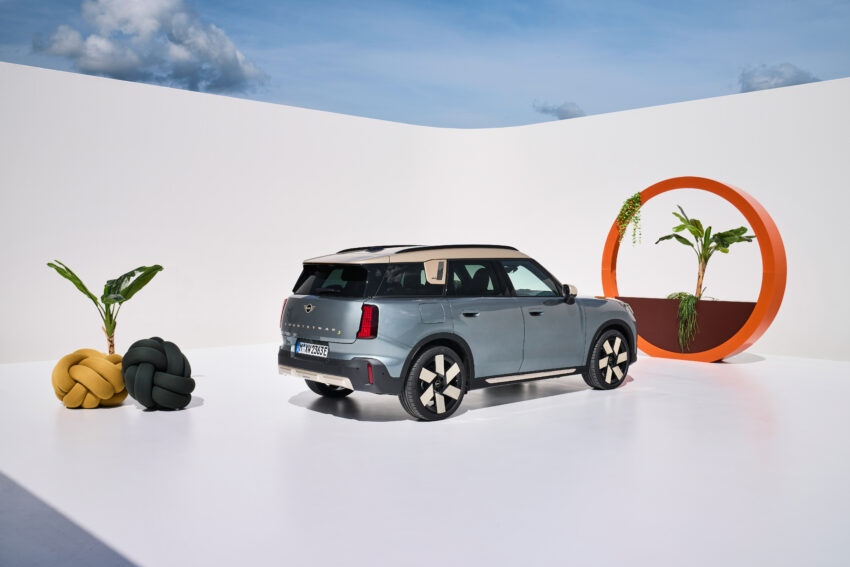 全新三代 MINI Countryman 正式发表！Electric 纯电版同步登场，可选单或双马达，313 hp最大马力，462公里续航 232396