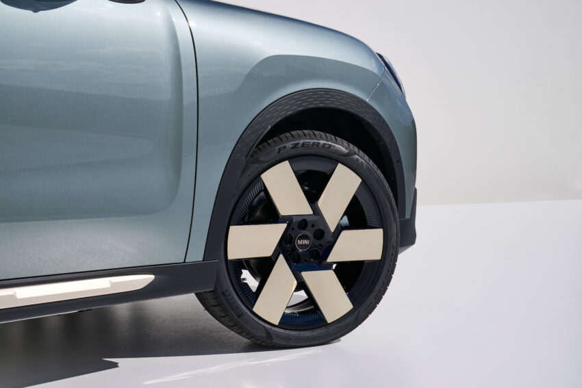 全新三代 MINI Countryman 正式发表！Electric 纯电版同步登场，可选单或双马达，313 hp最大马力，462公里续航 232403