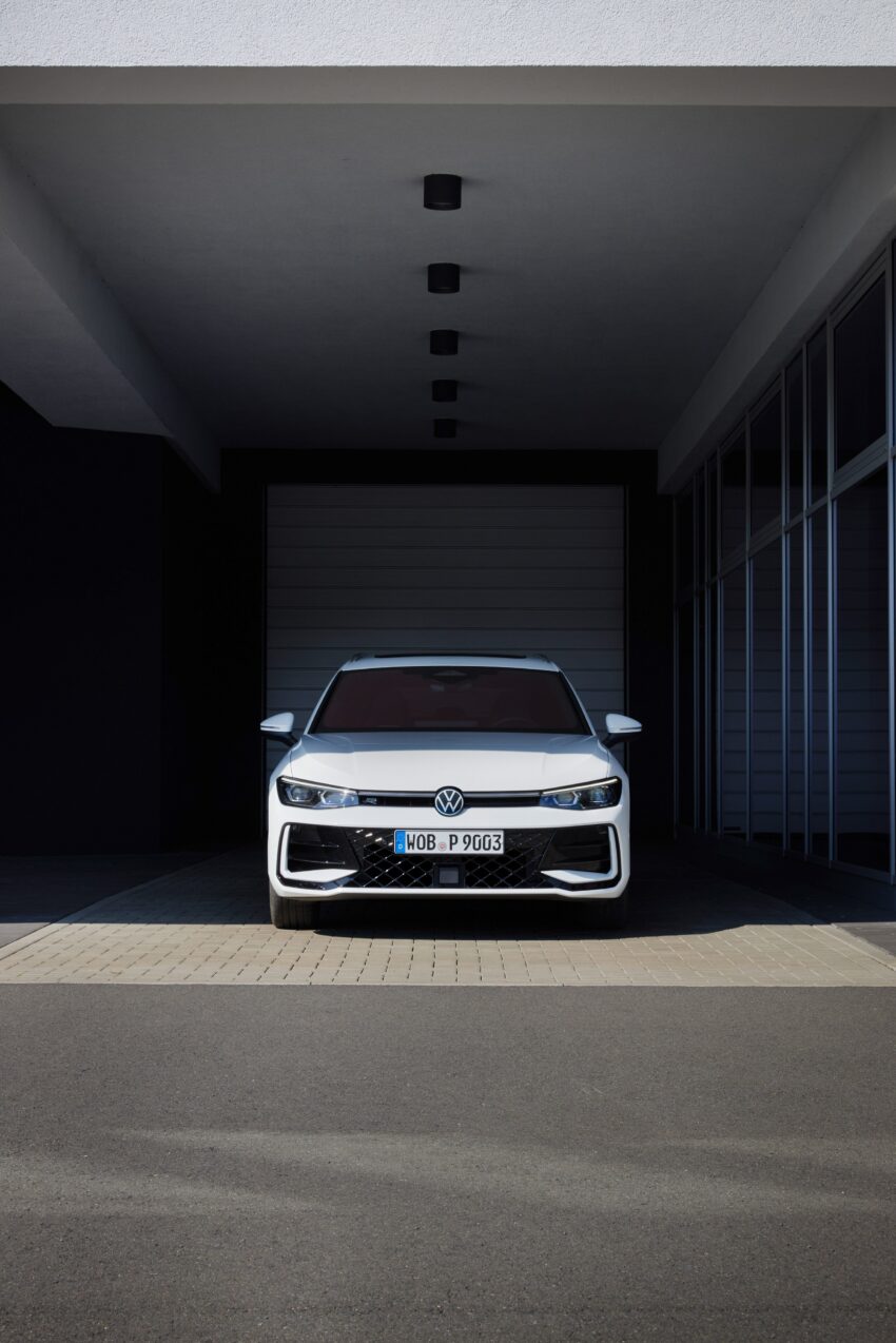 2024 Volkswagen Passat 第九代大改款面世, 只剩Wagon车型, 不再有Sedan, PHEV版拥有100公里纯电续航里程 232472