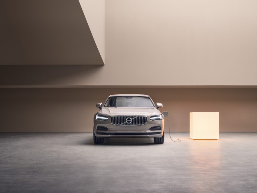 本地 Volvo XC90, XC60, S90, S60 和 V60 皆迎来2024年式产品小更新, PHEV充电效率提高至6.4kW, 电池容量加大 233145