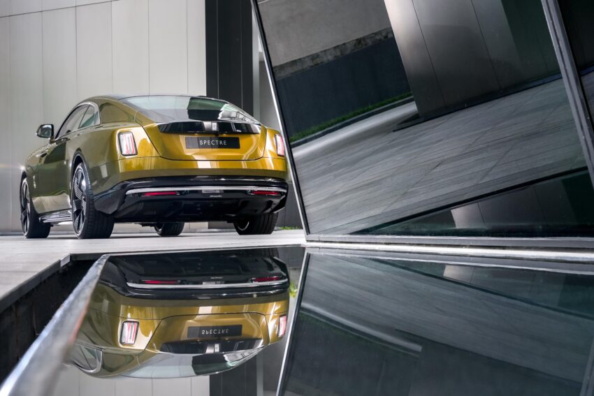 Rolls Royce Spectre 本地面市！劳斯莱斯首款纯电双门四座轿跑, 584 hp / 900 Nm, 580公里续航；净车价200万令吉 232559