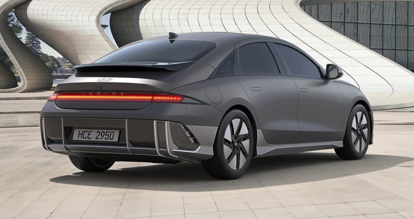 2023 Hyundai Ioniq 6 追加入门车型 Lite RWD 与 Plus RWD, 电池容量较小, 续航里程429公里, 门槛降低至22万起 233323