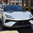 定位 Hyper GT，四门电动跑房 Lotus Emeya 全球首发登场！可输出905 hp、985 Nm，2.78秒破百；600公里续航