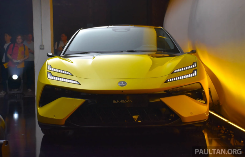定位 Hyper GT，四门电动跑房 Lotus Emeya 全球首发登场！可输出905 hp、985 Nm，2.78秒破百；600公里续航 232973