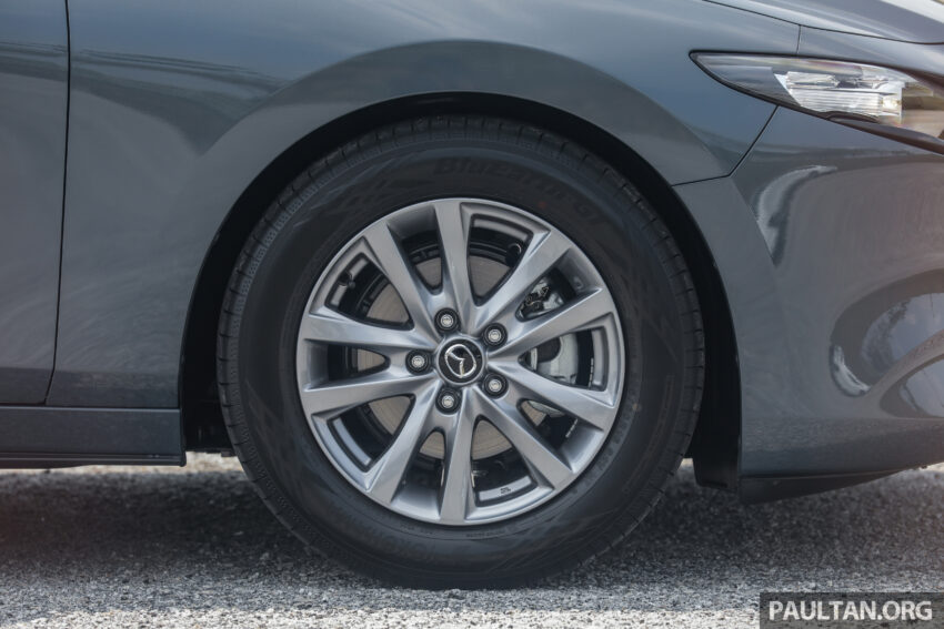再次体验 Mazda 3 1.5 Liftback , 它还跟得上对手步伐吗? 232099