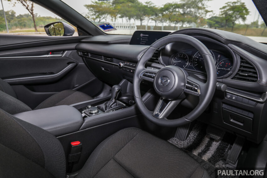 再次体验 Mazda 3 1.5 Liftback , 它还跟得上对手步伐吗? 232117