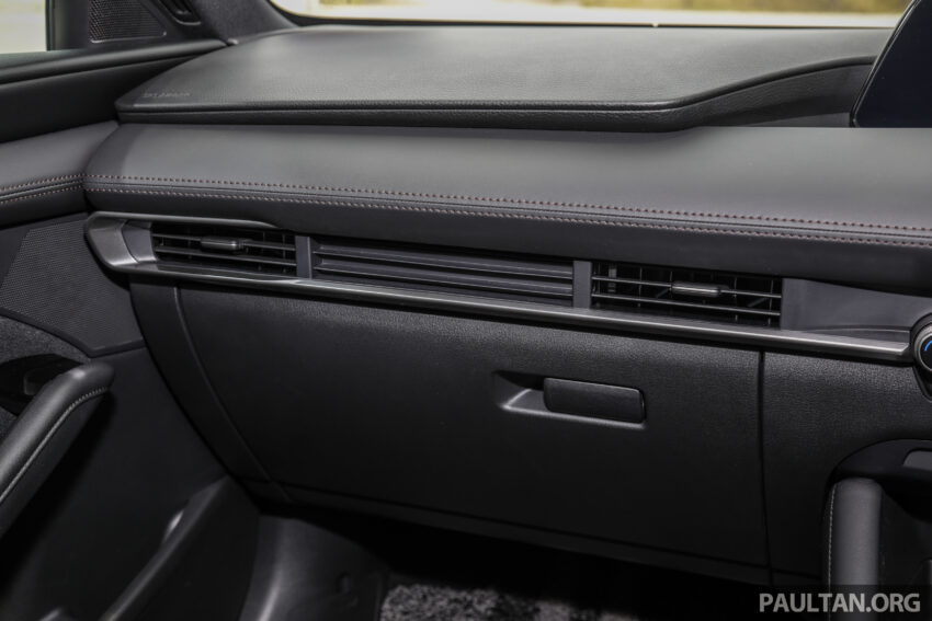 再次体验 Mazda 3 1.5 Liftback , 它还跟得上对手步伐吗? 232139