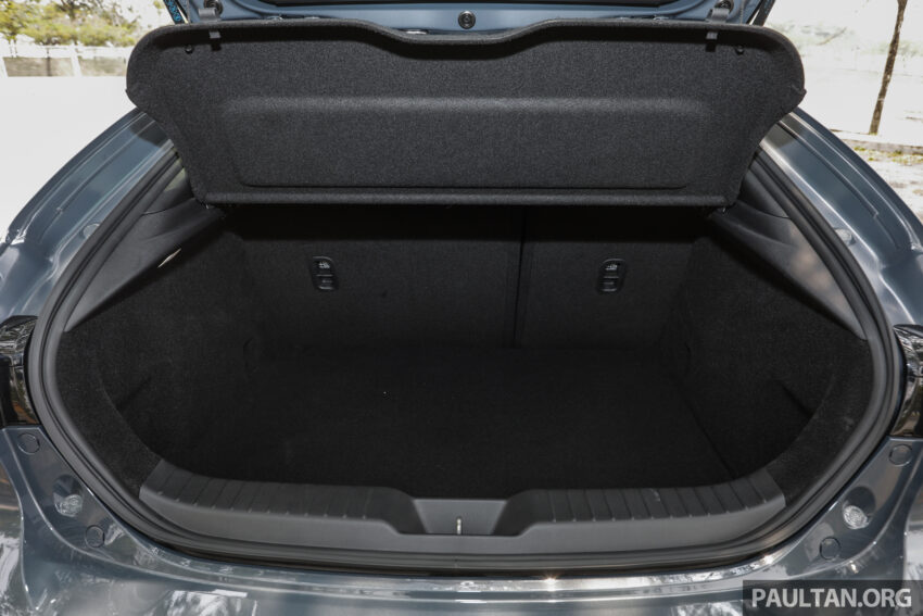 再次体验 Mazda 3 1.5 Liftback , 它还跟得上对手步伐吗? 232159