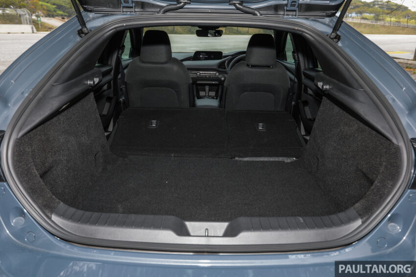 再次体验 Mazda 3 1.5 Liftback , 它还跟得上对手步伐吗? 232160