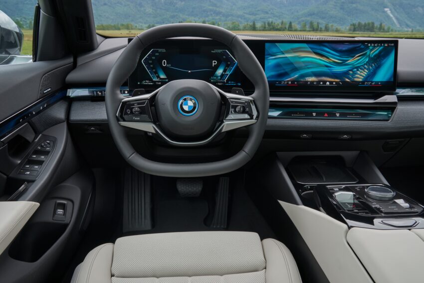 2024 BMW 530e 与 550e xDrive 大改款发布, 油电版PHEV, 电池容量更大, 纯电续航里程更长, 科技更精进 234260