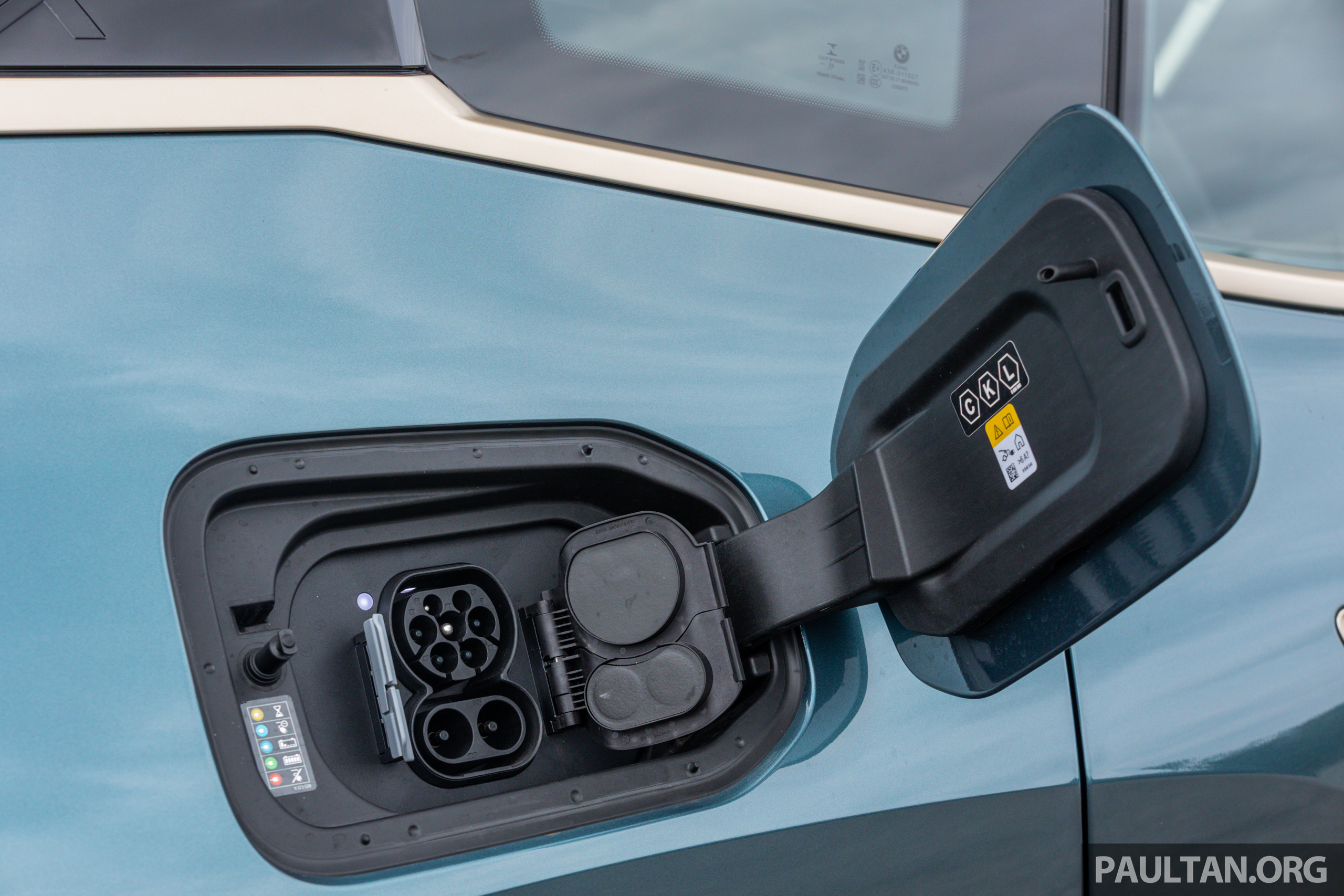 试驾：BMW iX xDrive50 Sport！简约但不简单的纯电旗舰