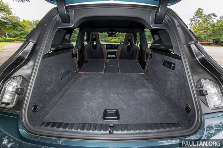 试驾：BMW iX xDrive50 Sport！简约但不简单的纯电旗舰 237870