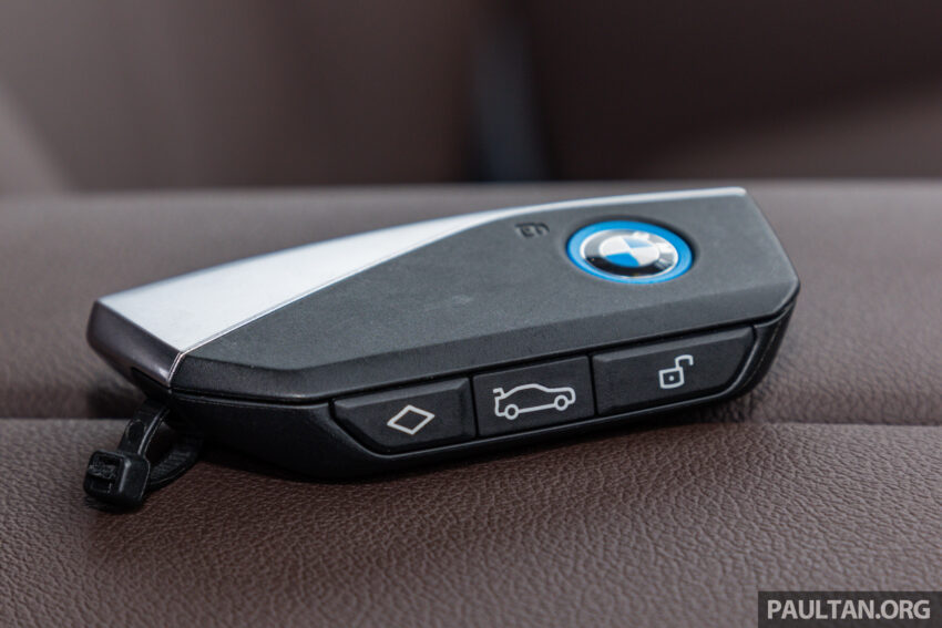 试驾：BMW iX xDrive50 Sport！简约但不简单的纯电旗舰 237874