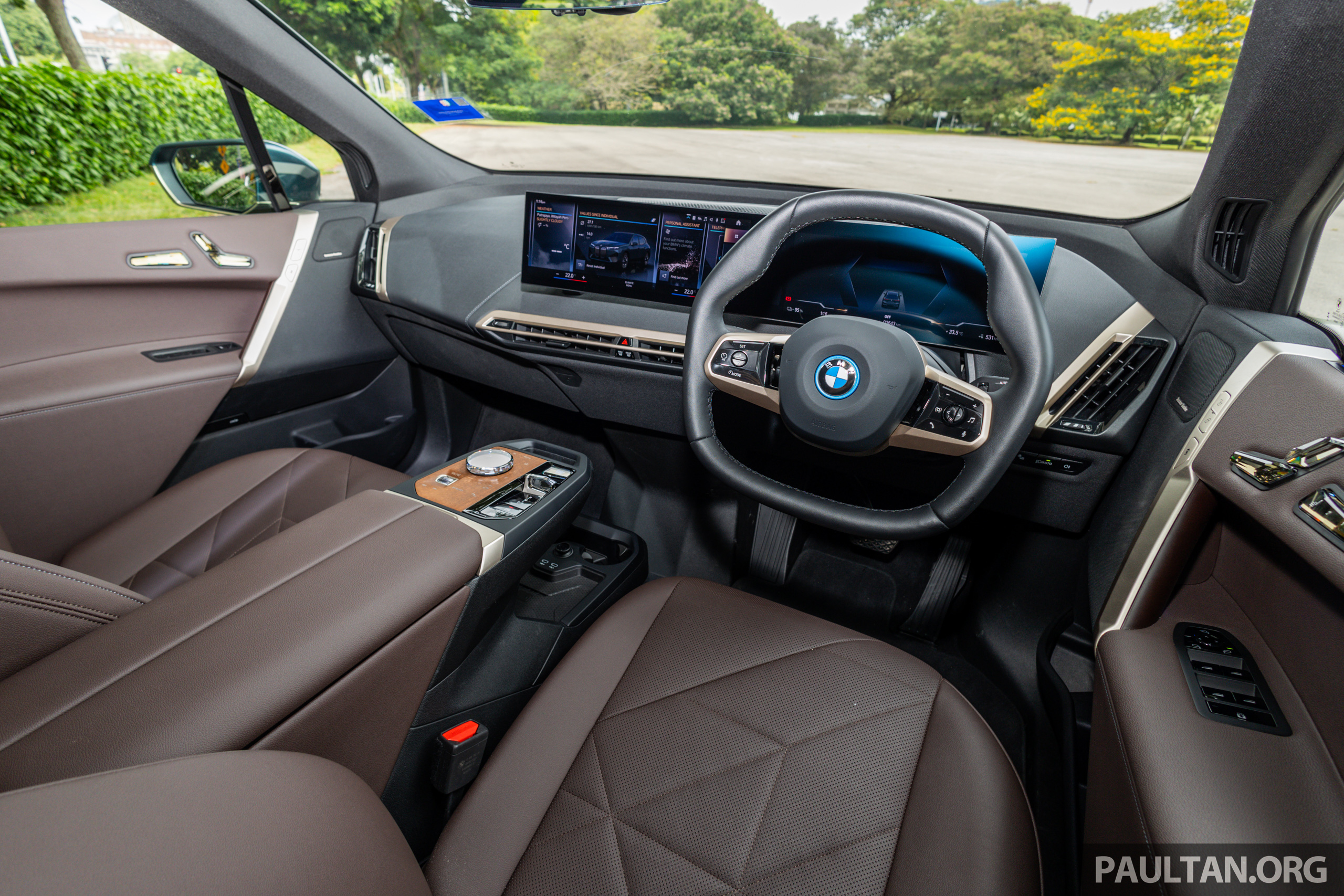 试驾：BMW iX xDrive50 Sport！简约但不简单的纯电旗舰