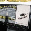 “阳春版” Tesla Model 3 入门款率先于墨西哥推出！搭载布料座椅、采用纯白色氛围灯、弃后座屏幕，便宜4,000美元