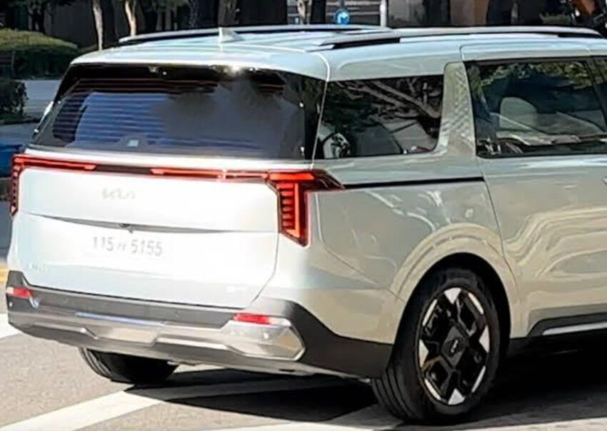 韩媒曝光 2024 Kia Carnival 小改款无伪装照, 接近发布 236871