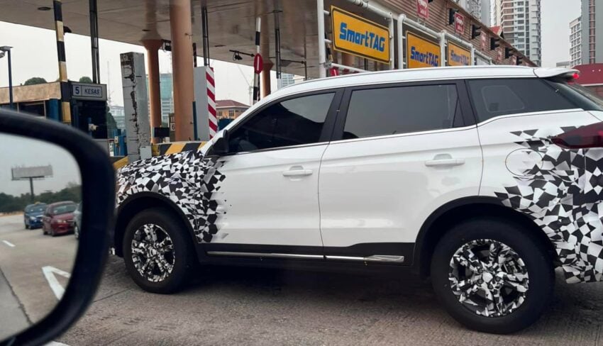 2024 Proton X70 小改款本地测试被拍, 基于2022吉利博越小改款进行改造, 车头造型变化幅度较大, 荧幕或有升级 234359