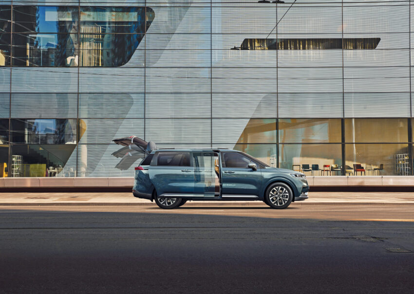 十一人座 Kia Carnival 改为本地组装, 规格配备基本保持不变, 正式售价21.7万令吉, 今年内订购新车可享优惠价19.8万 238050