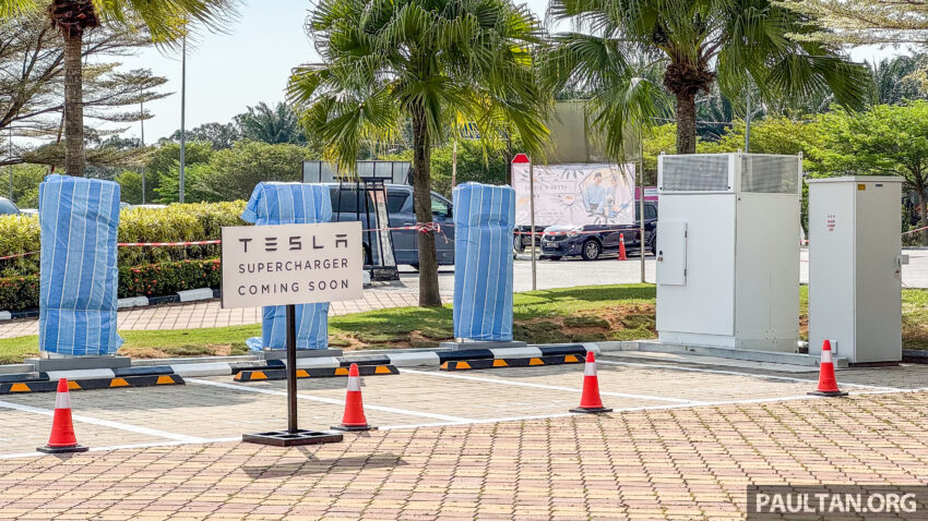 Tesla 超级充电站于甲州 Freeport A’Famosa Outlet 落成 236821