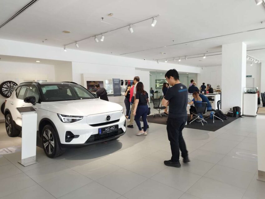 10月21-22与28-29日造访 Volvo Sisma Auto Bukit Bintang 享回扣与赠品, 及低至每年2%利率的贷款服务配套 235586