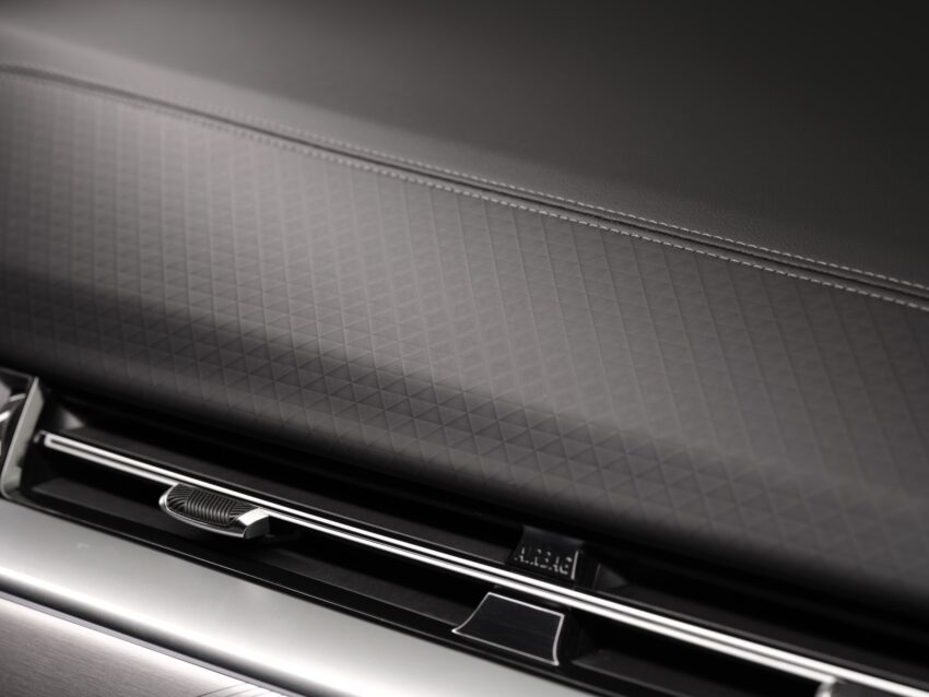 2024 BMW X2、电动版 iX2 官图发布！东京车展首发亮相 235311