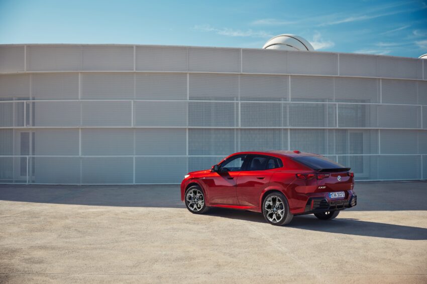 2024 BMW X2、电动版 iX2 官图发布！东京车展首发亮相 235263