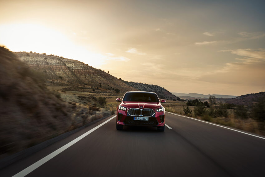 2024 BMW X2、电动版 iX2 官图发布！东京车展首发亮相 235323
