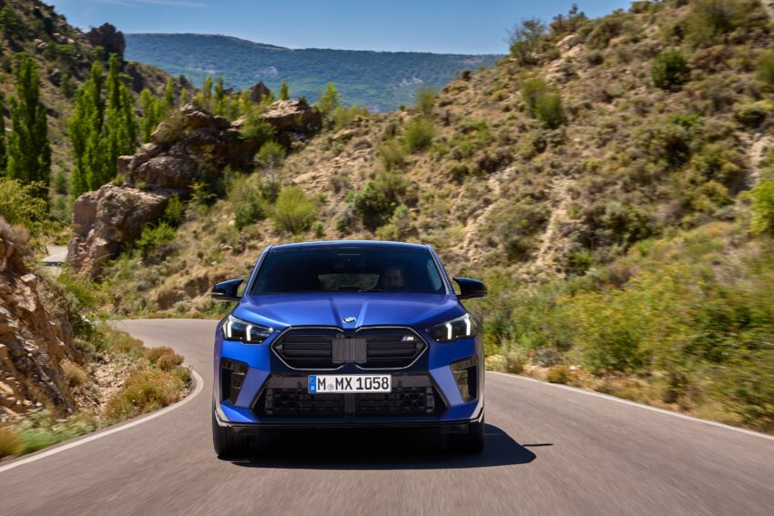 2024 BMW X2、电动版 iX2 官图发布！东京车展首发亮相 235202