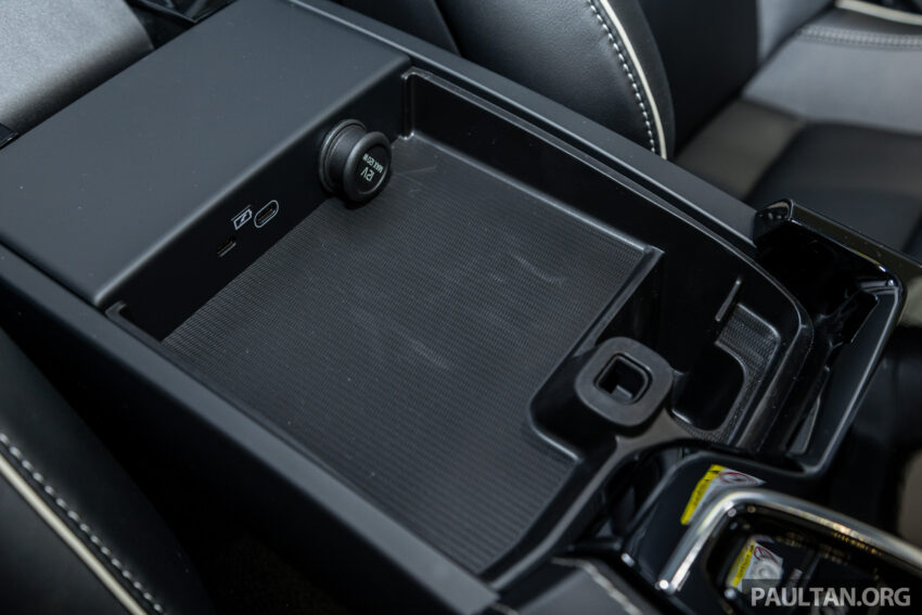 2024 Volvo S60 Recharge T8 Ultimate 实拍, 售价31.6万 240342