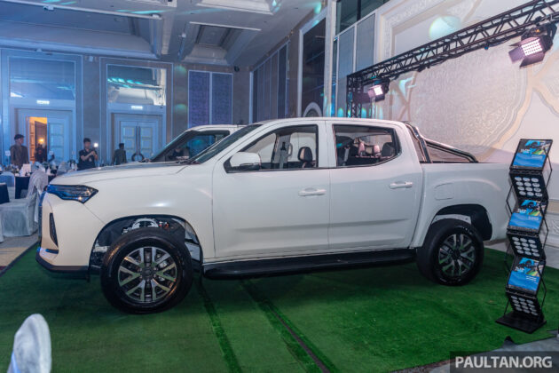 Maxus T90 EV 纯电动皮卡本地亮相, 续航里程330公里, 45分钟可充电至80%, 预估价从22万起, 今年尾或明年首季发布
