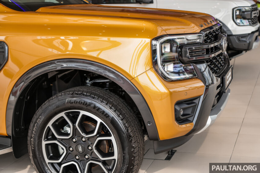 2023 Ford Everest Wildtrak 顶规版新车实拍, 要价33.9万 240370
