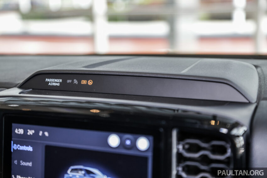 2023 Ford Everest Wildtrak 顶规版新车实拍, 要价33.9万 240408