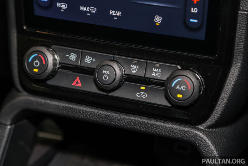 2023 Ford Everest Wildtrak 顶规版新车实拍, 要价33.9万 240418