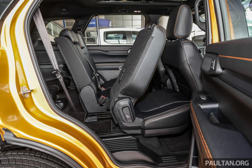 2023 Ford Everest Wildtrak 顶规版新车实拍, 要价33.9万 240450