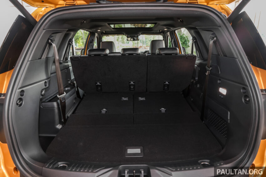 2023 Ford Everest Wildtrak 顶规版新车实拍, 要价33.9万 240460