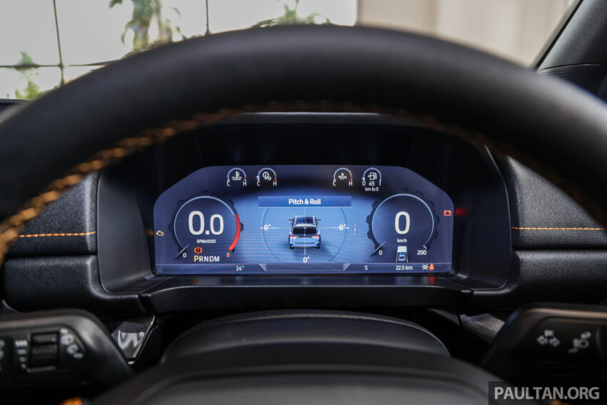 2023 Ford Everest Wildtrak 顶规版新车实拍, 要价33.9万 240399