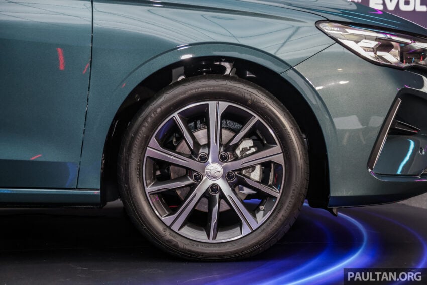 Proton S70 媒体预览, 规格获得确认, 共细分成四个等级 239085