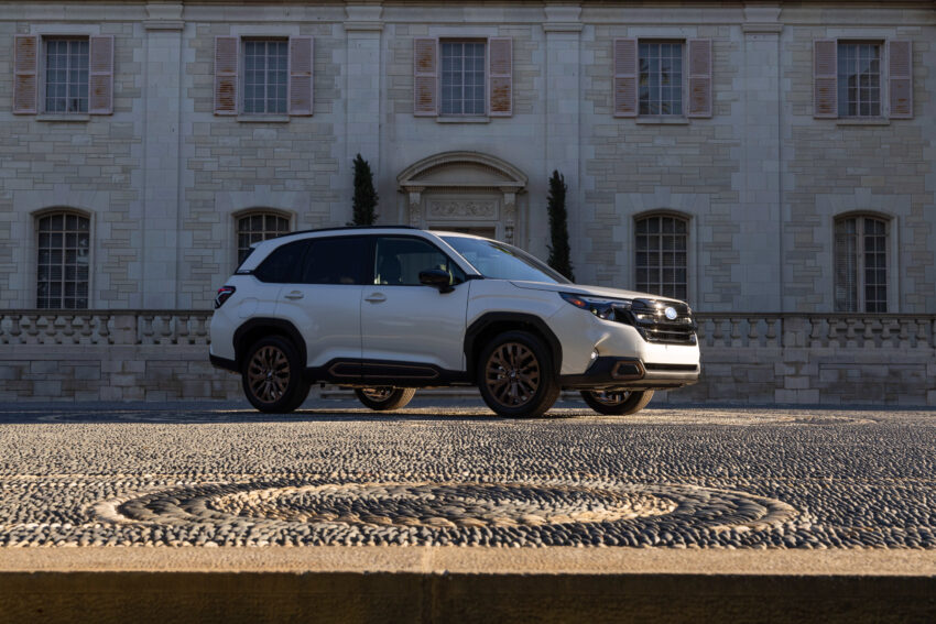 第六代大改款 Subaru Forester 美国首发, 搭载11.6寸直屏 240097