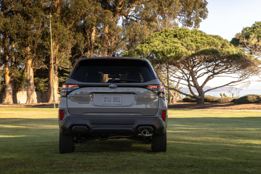 第六代大改款 Subaru Forester 美国首发, 搭载11.6寸直屏 240123