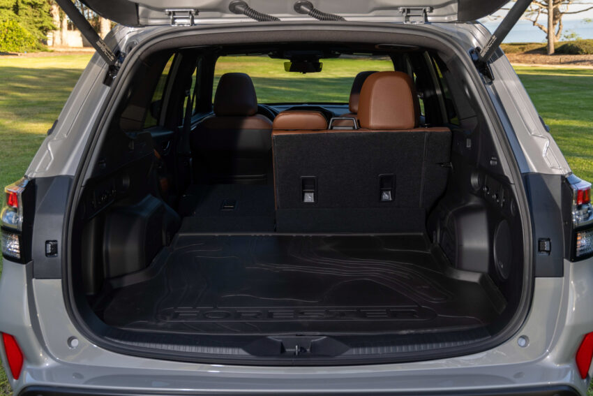 第六代大改款 Subaru Forester 美国首发, 搭载11.6寸直屏 240154