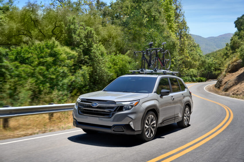 第六代大改款 Subaru Forester 美国首发, 搭载11.6寸直屏 240180