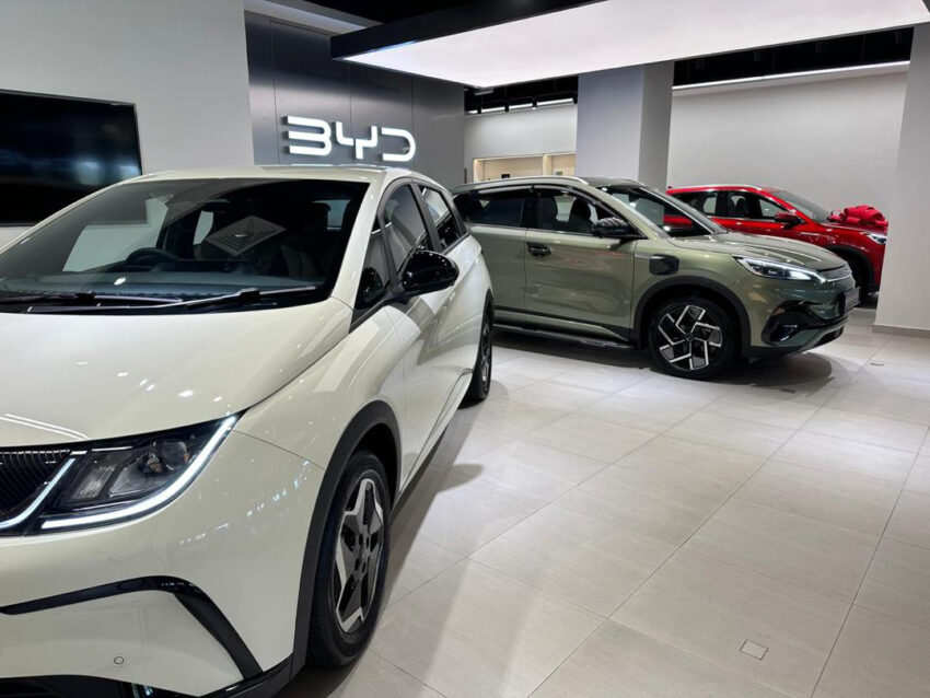 BYD 比亚迪扩张据点, 布城与怡保开设销售与服务据点 238170