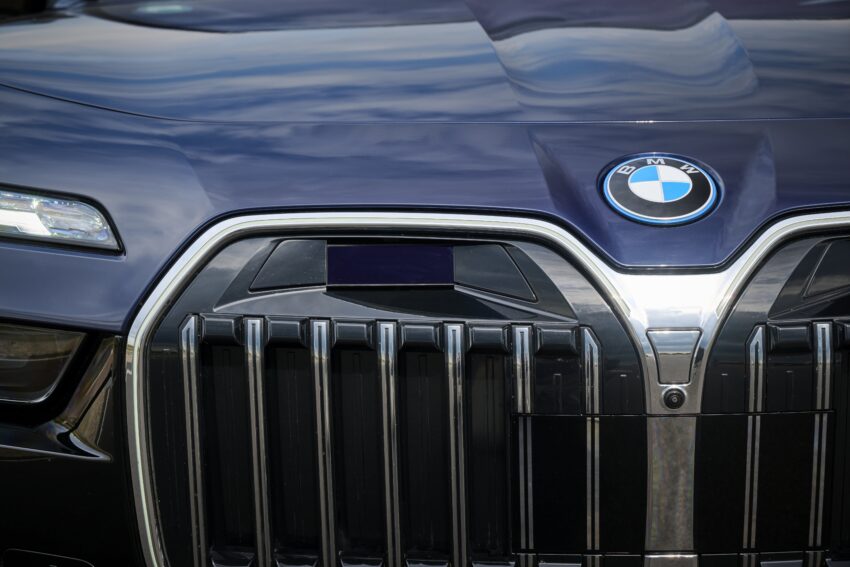 BMW 7 系列，包括 i7 电动车获 Personal Pilot L3 级别自动驾驶系统！支持最高60 km/h全自动驾驶，德国率先推出 239878