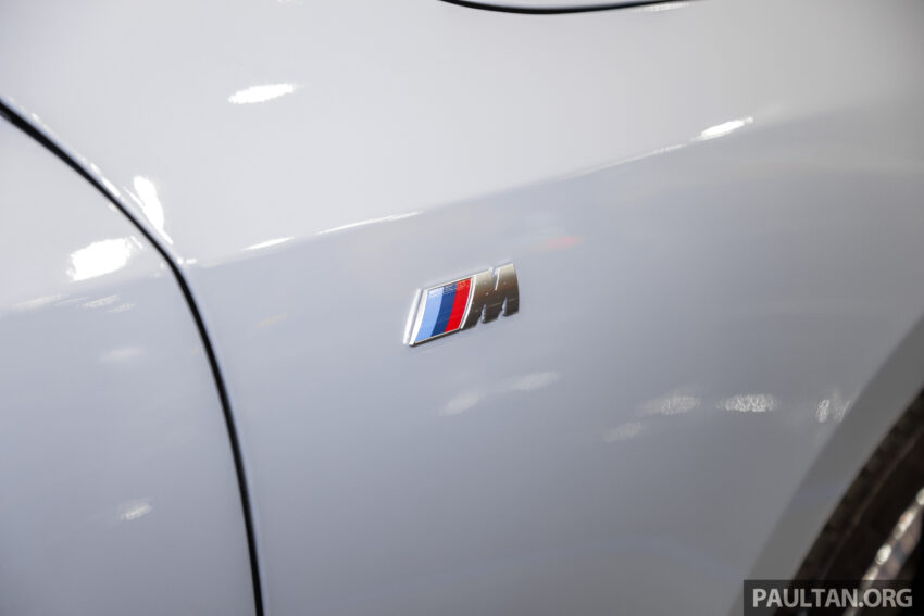 2024 BMW i5 eDrive40 纯电四门房车本地上市, 售价42万 238750