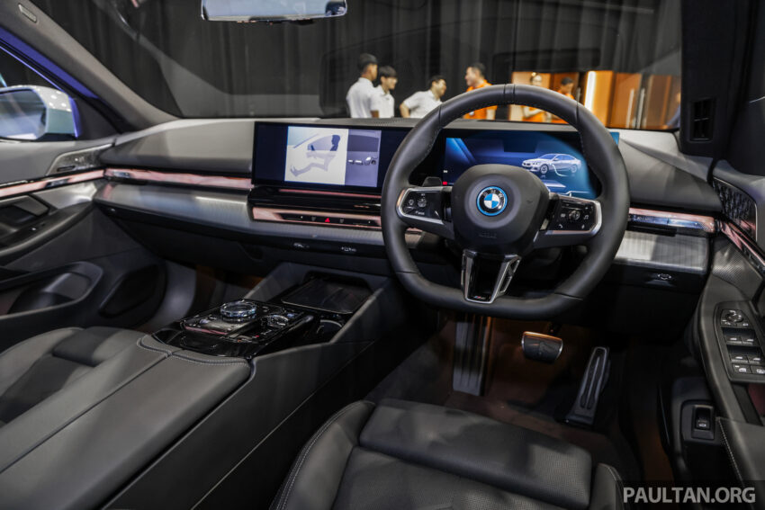 2024 BMW i5 eDrive40 纯电四门房车本地上市, 售价42万 238780